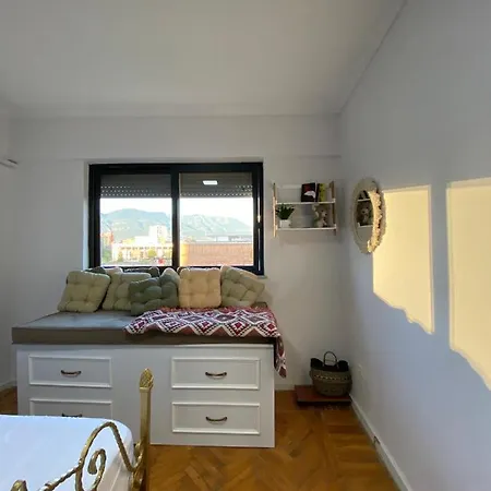 Entire Serviced With A Beautiful View Appartement Tirana